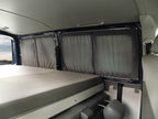 Ideales T5 Zubehör, passend für VW Transporter Kombi kurzer Radstand ab 2003