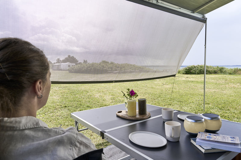 Isabella Shade screen 400x145cm