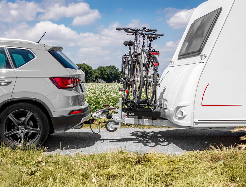 Zum Transport von 2 Fahrrädern auf der Wohnwagendeichsel
