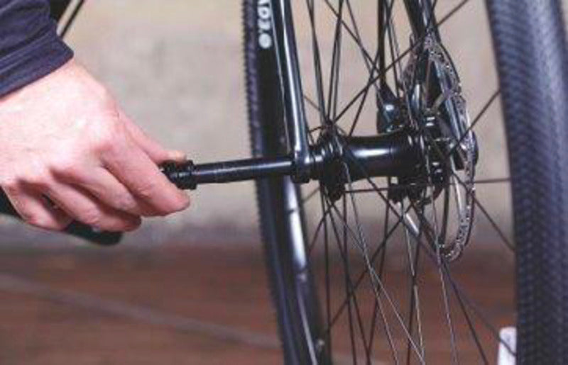 Fork Mount Adapter Kit für Durchsteckachsen, senkt Lenker ab