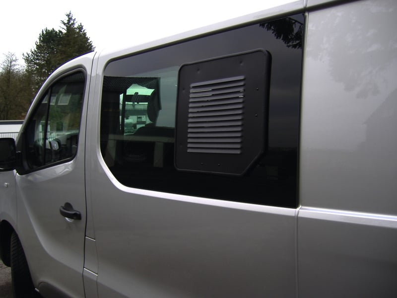 Lüftungsgitter f.Schiebefenster rechts Ren.Trafic+Opel Vivaro ab 2014