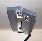 Möbelbeschläge in verschiedenen Farben und Ausführungen