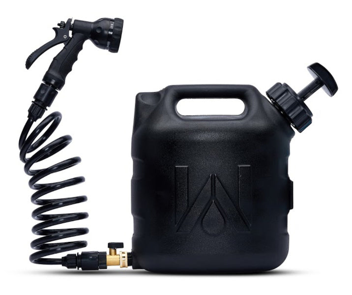 Waterport 2.0, 7,5L schwarz, manuelle Pumpe,mit Düse,lebensmittelecht