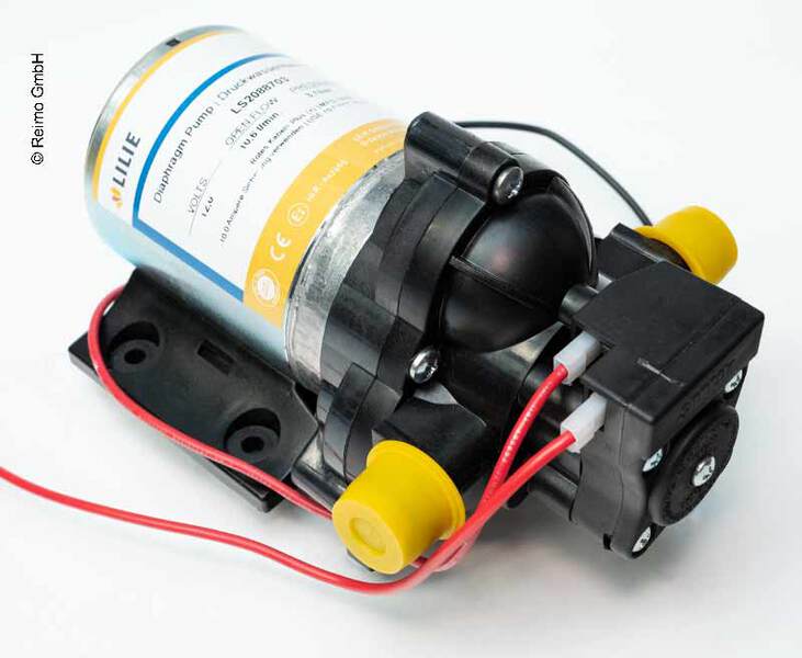 Wasserpumpe 12V 10,6l/min 3,1bar 6,5A