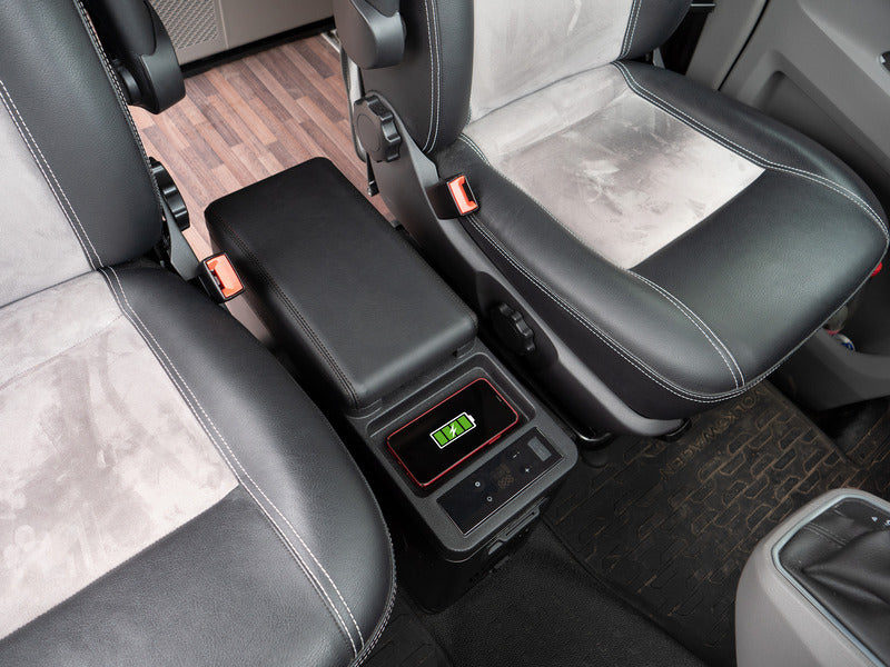 Passt perfekt zwischen die Fahrersitze im VW T6/T5
