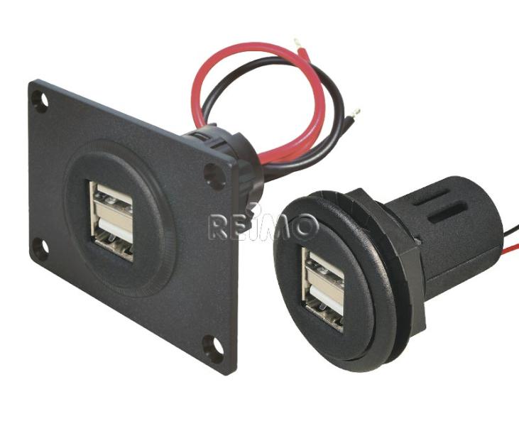 USB-Einbaudose 12/5V mit Doppel-USB 2x2,5A m.Montageplatte