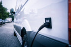 System zur elektrischen Einspeisung in Fahrzeuge