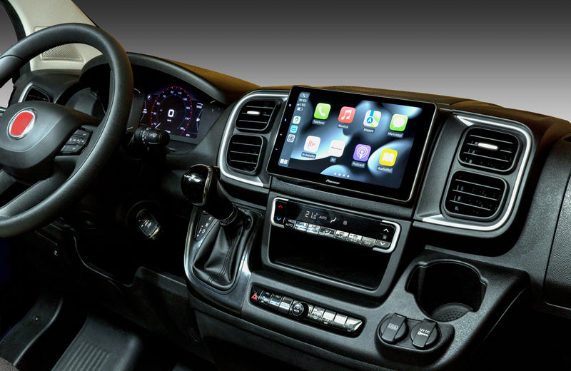Mit WI-FI, ANDROID AUTO, APPLE CARPLAY