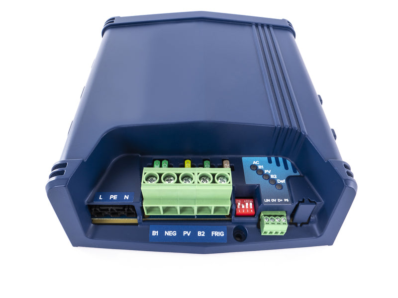 Ladegerät 15A, Booster 25A+15A und MPPT-Regler 250W in einem
