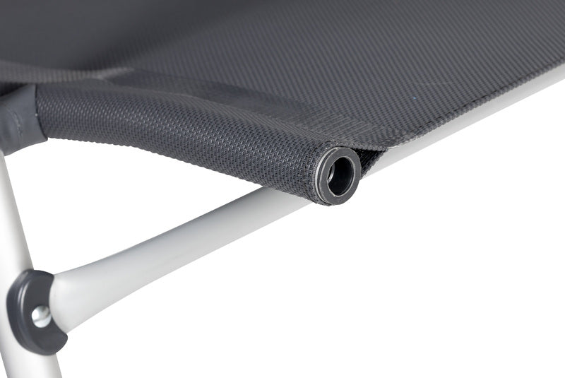 Macaya – Aluminium-Beinauflage mit Rundrohr-Rahmen