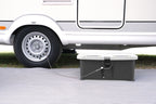 Eintrittstufe BOXSTEP, wasserdichter Innenraum, Traglast 150kg