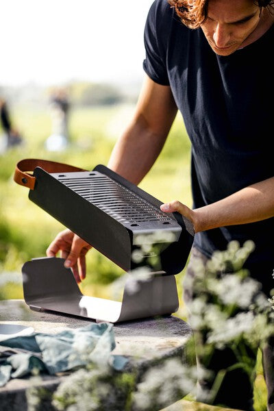 Tischgrill UNA, grau, Holzkohle, L43xB16xH9cm, 2 Grillhöhen