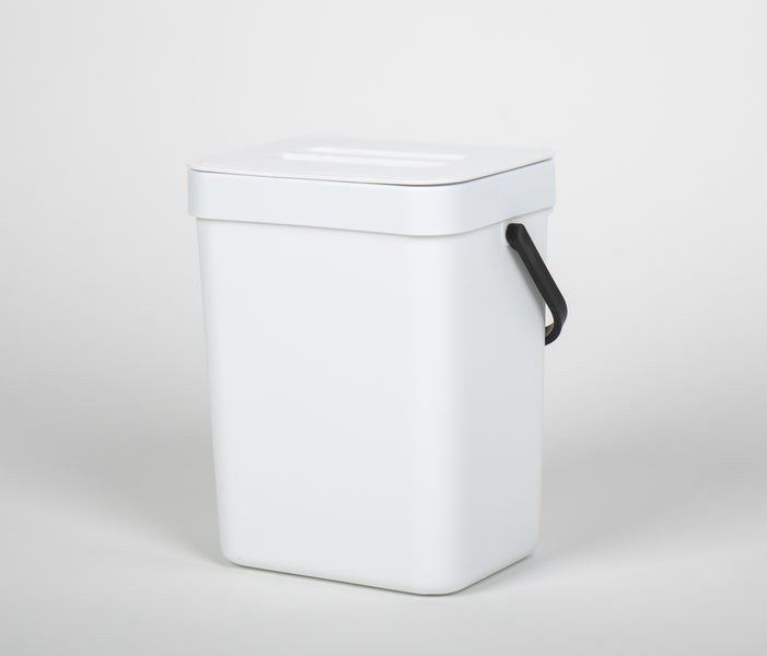 Mülleimer 3l weiÃ 15,6x12x20,5cm, mit Deckel, zum Einhängen an Tür