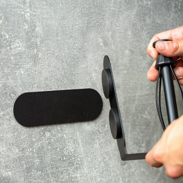 Magnet Toilettenpapierhalt. SILWY inkl.MetallPad  Black,16,6x4,5x11 cm