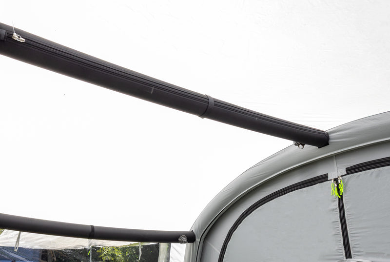 Perfekt belüftetes Busvorzelt mit Anbauhöhe 180-220 cm