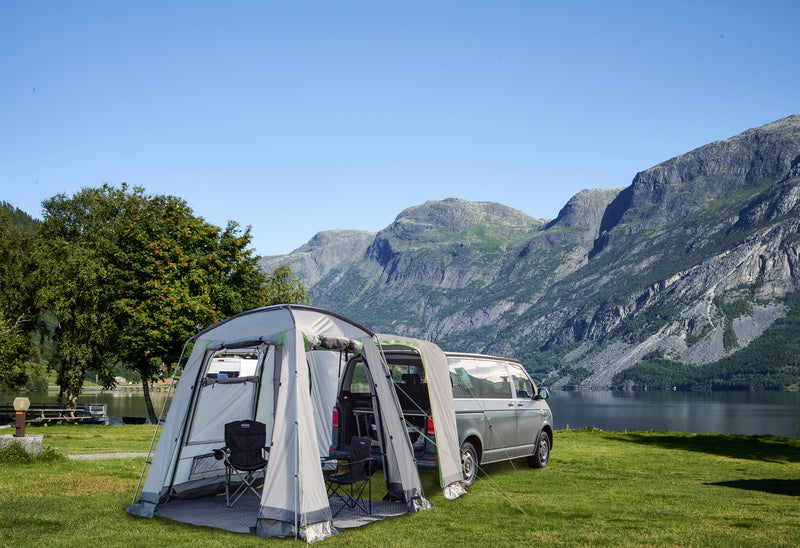 Universal-Heckzelt für Minicamper und Vans