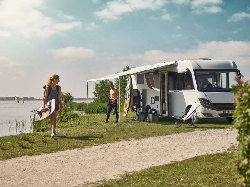 Thule Wandmarkise 8000 Länge 5,0m Gehäuse weiß