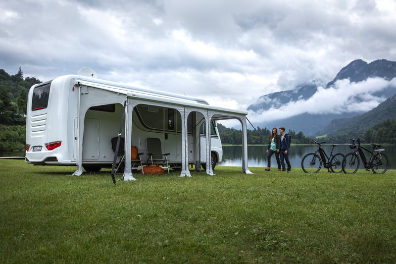 Thule Panorama XL 5,5m schwarz/silber