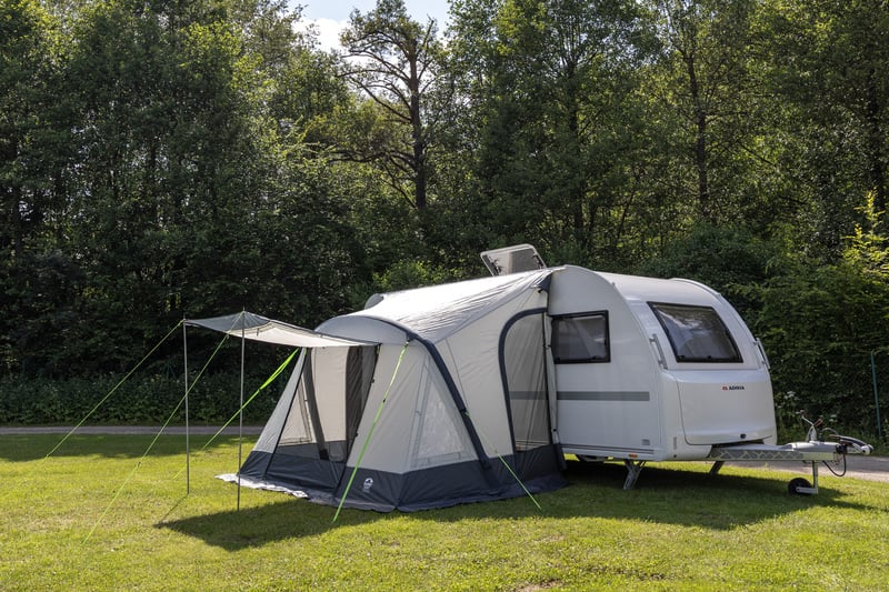 Reimo ONE BEAM AIR 325 Wohnwagen-Luftvorzelt