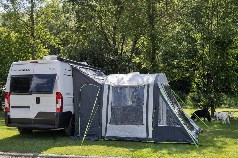 Reimo Tent Aufblasbares Busvorzelt Tour Breeze Air S